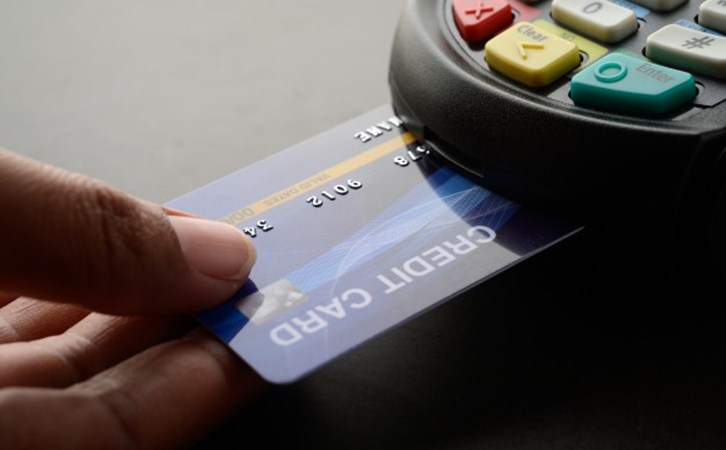 公務員有pos機違法